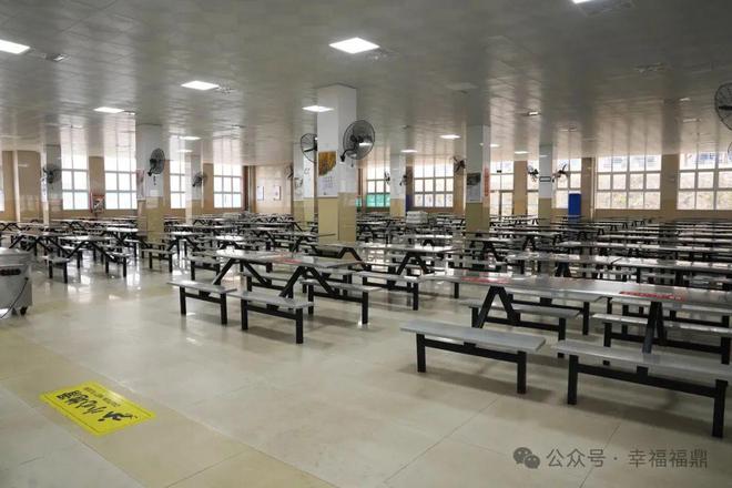 突击检查福鼎3所学校食堂！结果来了→(图1)