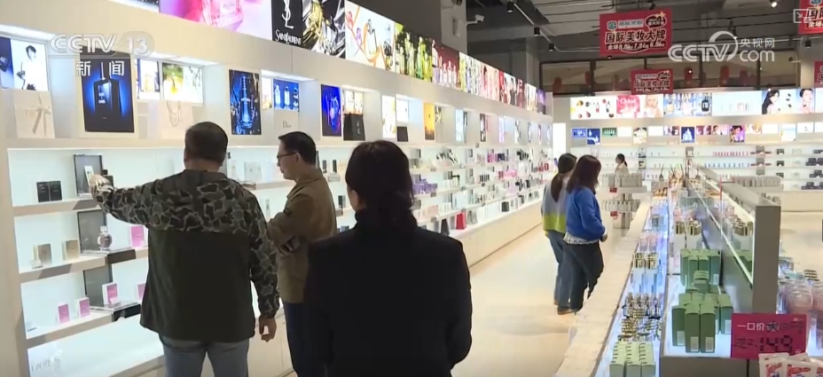 县域商业换新“颜”！工业品快速“下乡”特色农产品“进城”更畅通(图2)